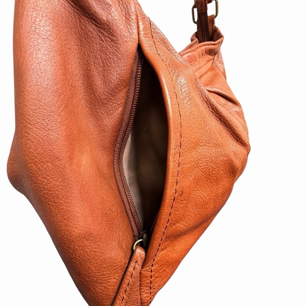 American Leather Co Austin Cognac Brown Pebbled Leather Hobo Shoulder Bag Zipper - Picture 6 of 11